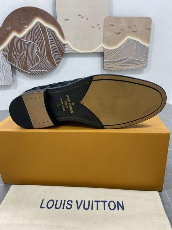 Picture of Louis Vuitton Shoes _SKULVsz38-45mnf016114071